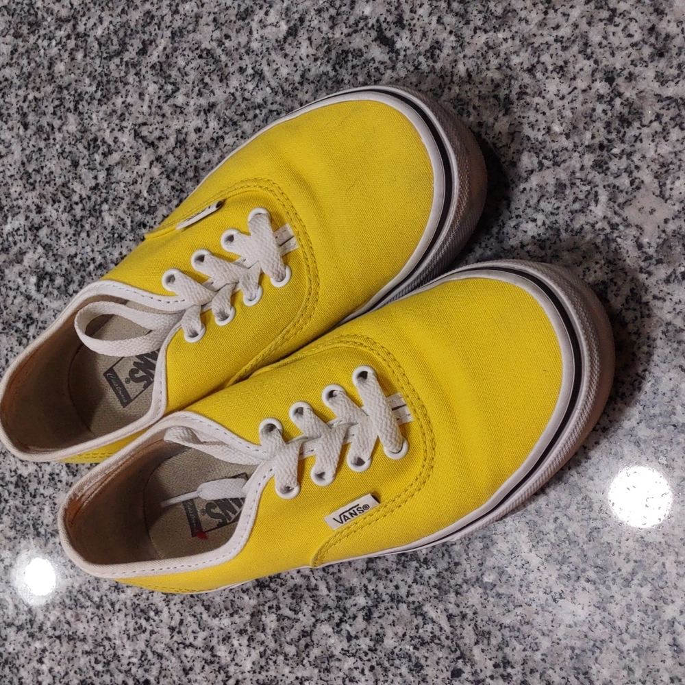 Vans Authentic, yellow, size 3 Youth